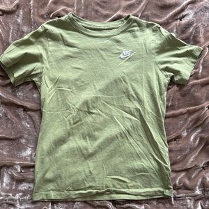 Nike Boys size Large shirt